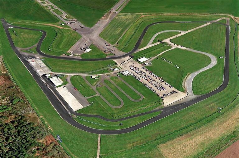 Pembrey Circuit to host inaugural Welsh Motorsport & Supercar Festival