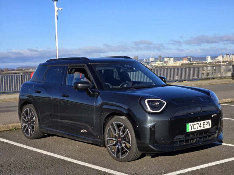 Test Driving the 2025 Mini Aceman: A Step Towards Electric for Mini Lovers?